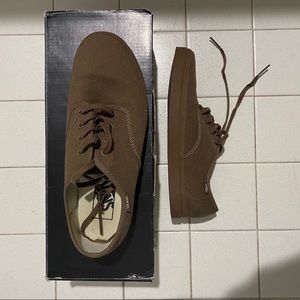 Shitake/Gum Vans